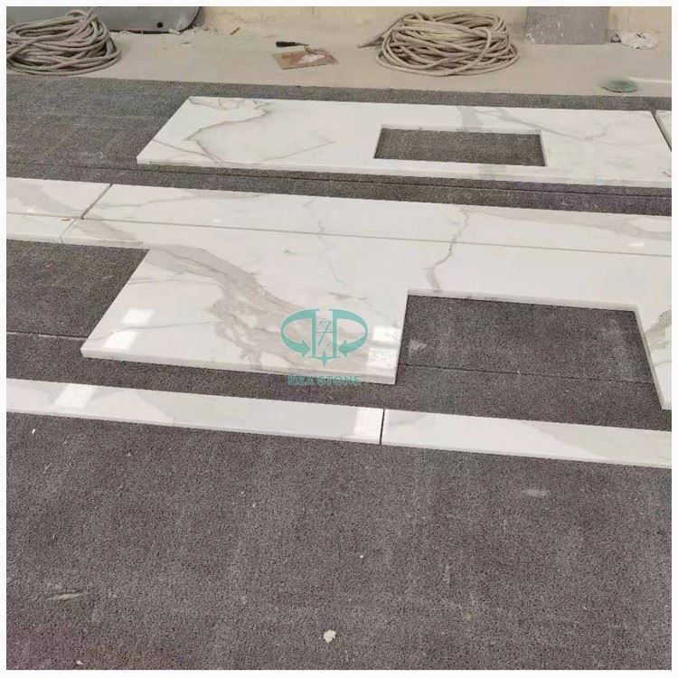Calacatta Marble Kitchen Countertops